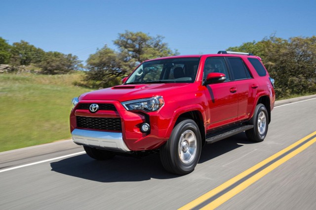 2014 Toyota 4Runner (4).jpg